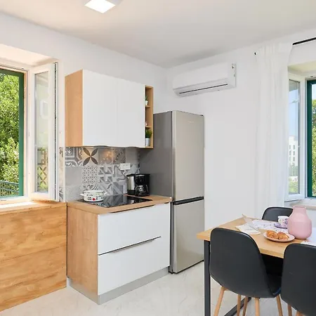 Fragola アパート