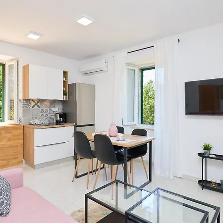 Fragola * Ντουμπρόβνικ